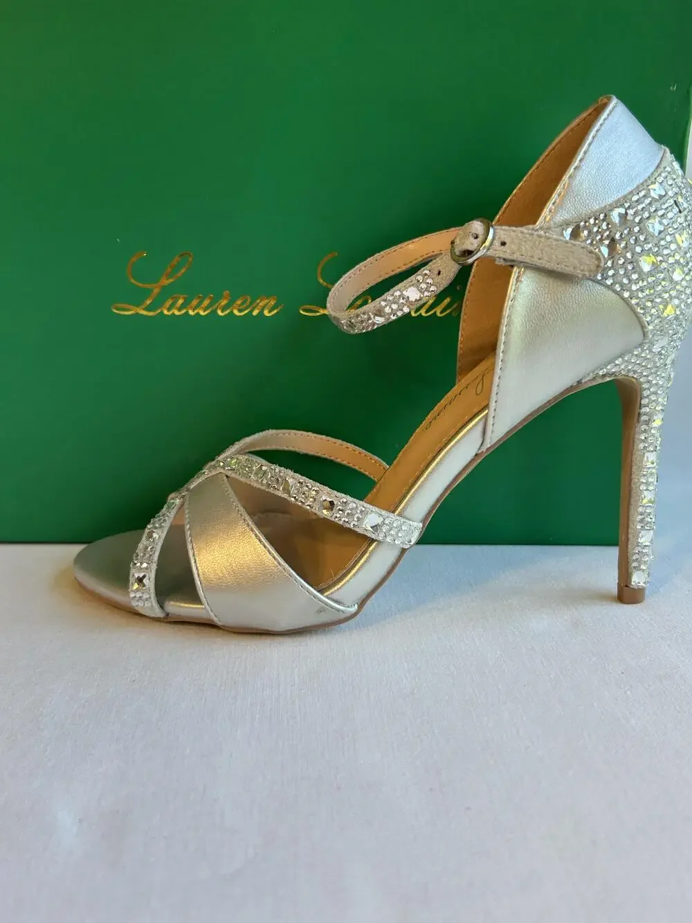 Lauren Lorraine Shoes Womens Size 6 Silver Daisey Crystal Heels Sandals Dress